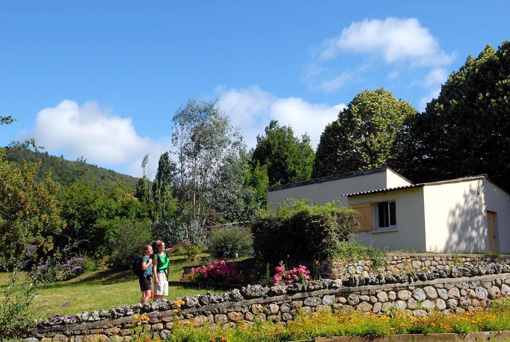 ホテル Vvf Les Cevennes Bédouès エクステリア 写真