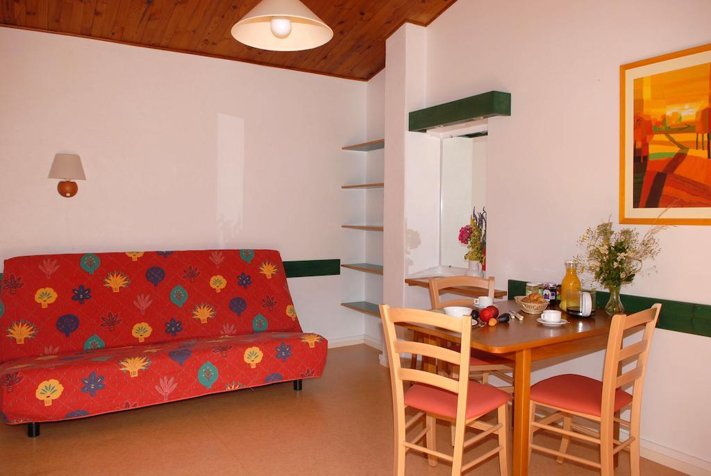 ホテル Vvf Les Cevennes Bédouès 部屋 写真
